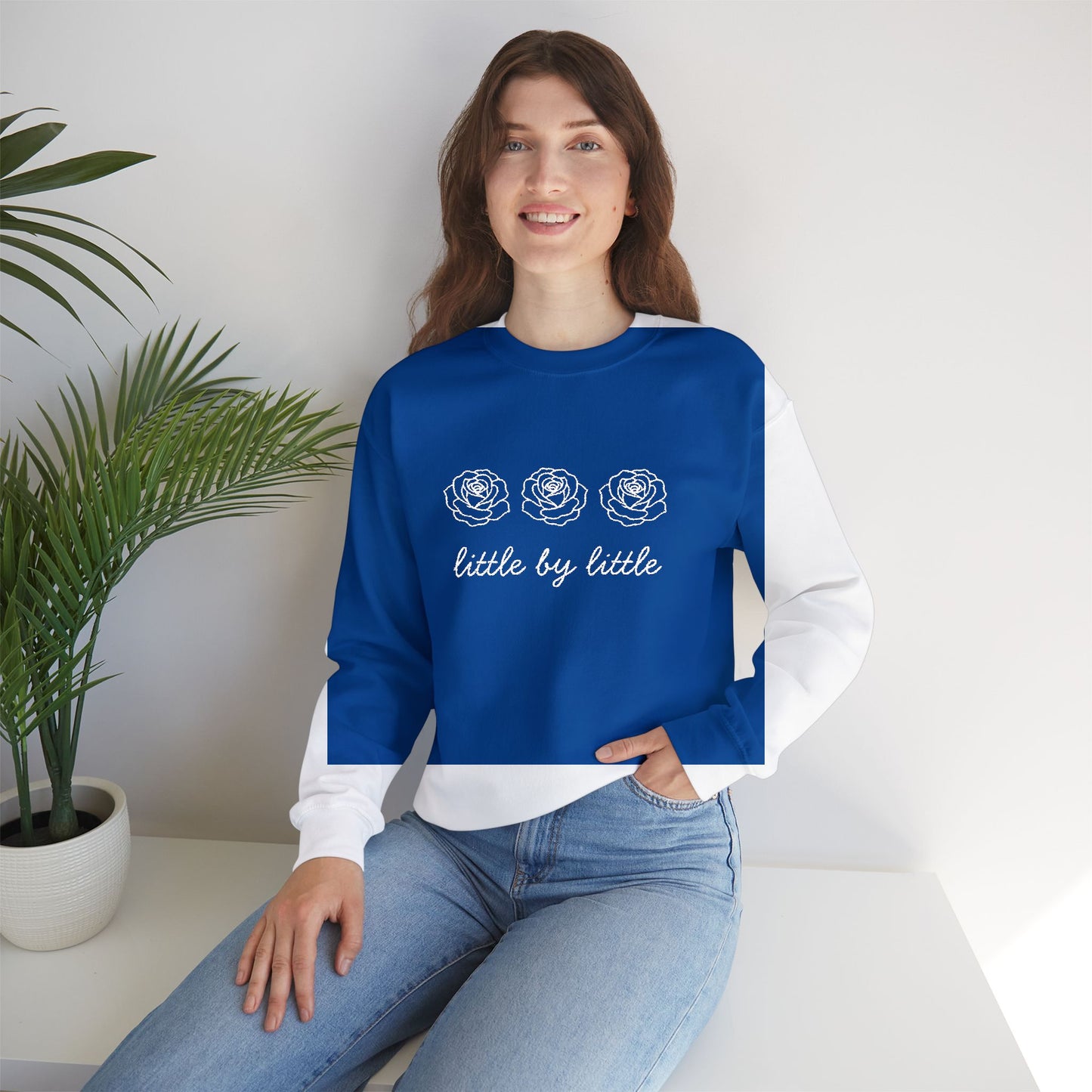 Little by little Embroidered Crewneck Sweatshirt - white stitches