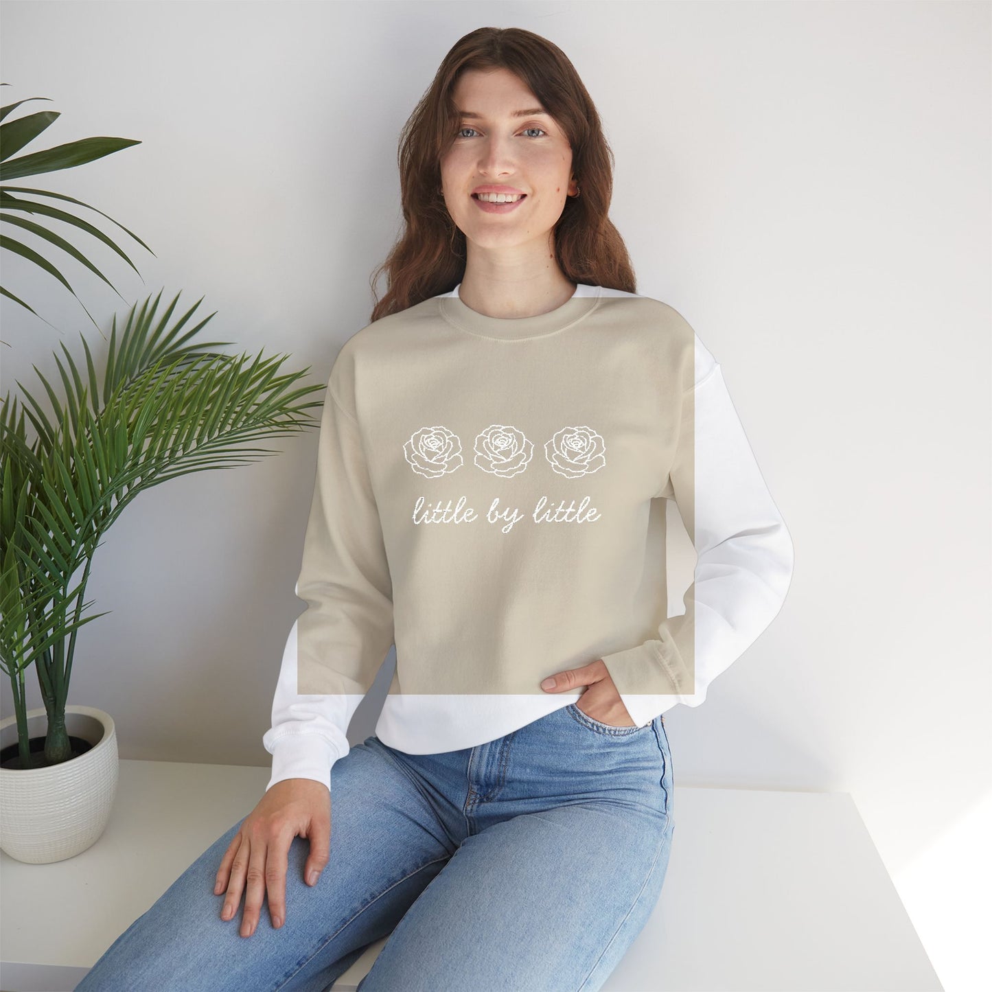 Little by little Embroidered Crewneck Sweatshirt - white stitches